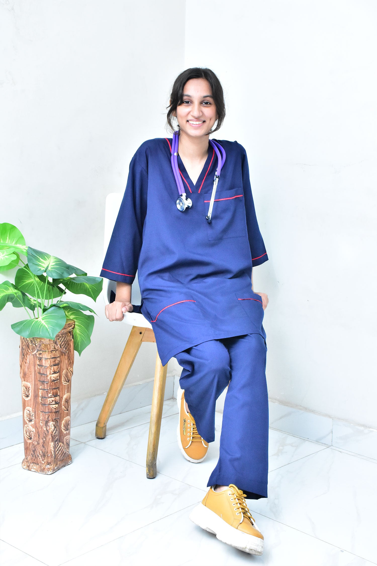 Women's 4-Pocket V-Neck Scrub & Jogger Pants
