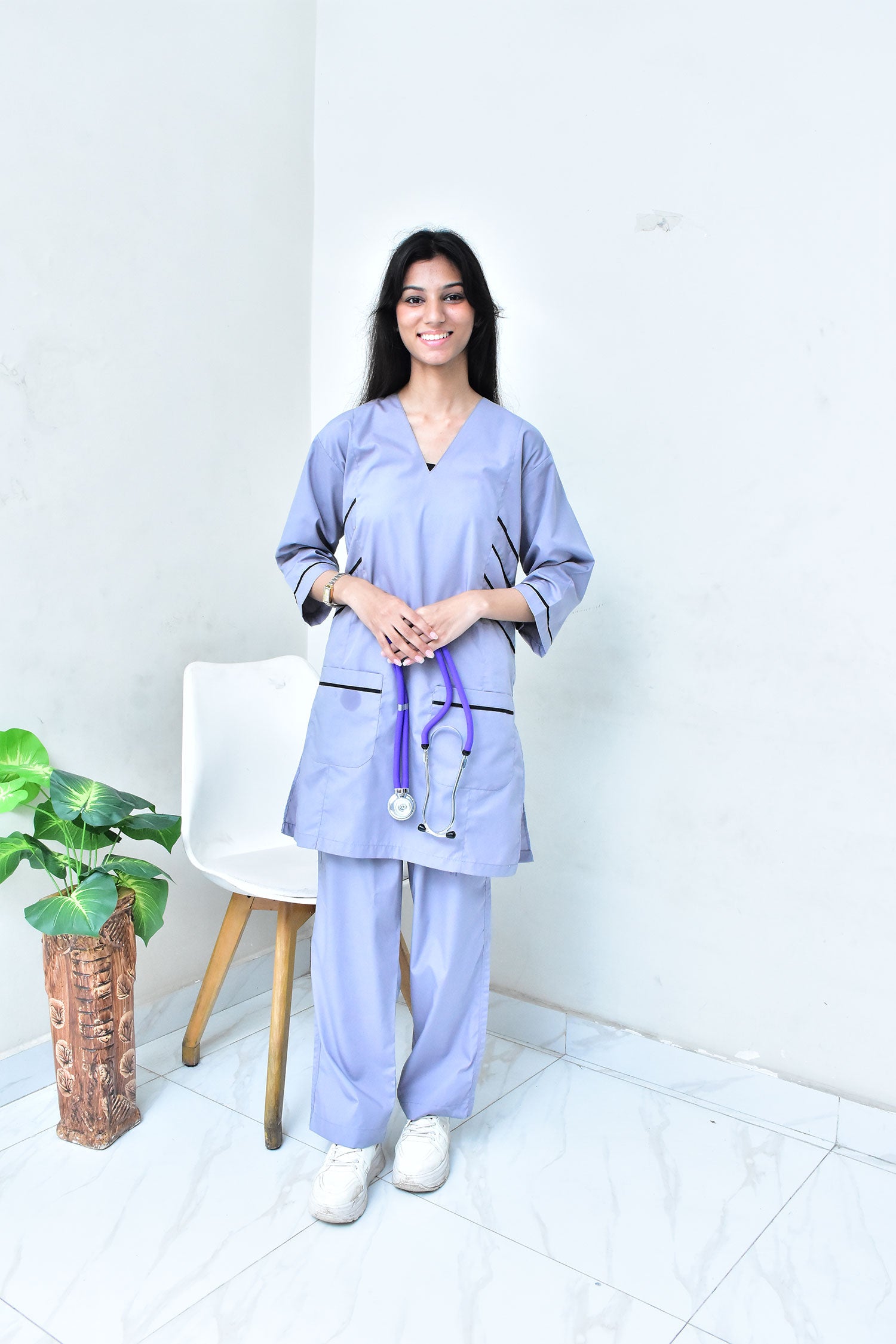 Women's 4-Pocket V-Neck Scrub & Jogger Pants
