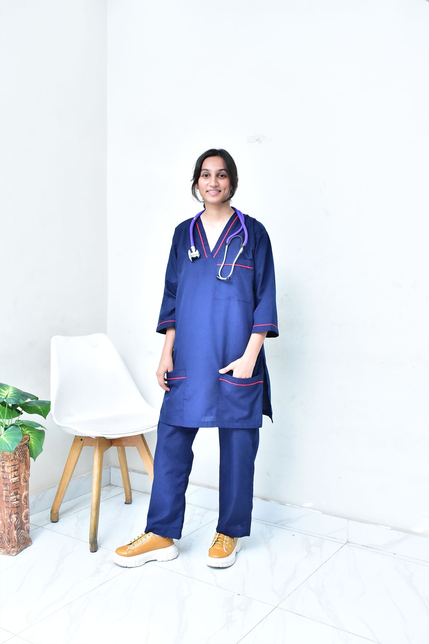 Women's 4-Pocket V-Neck Scrub & Jogger Pants