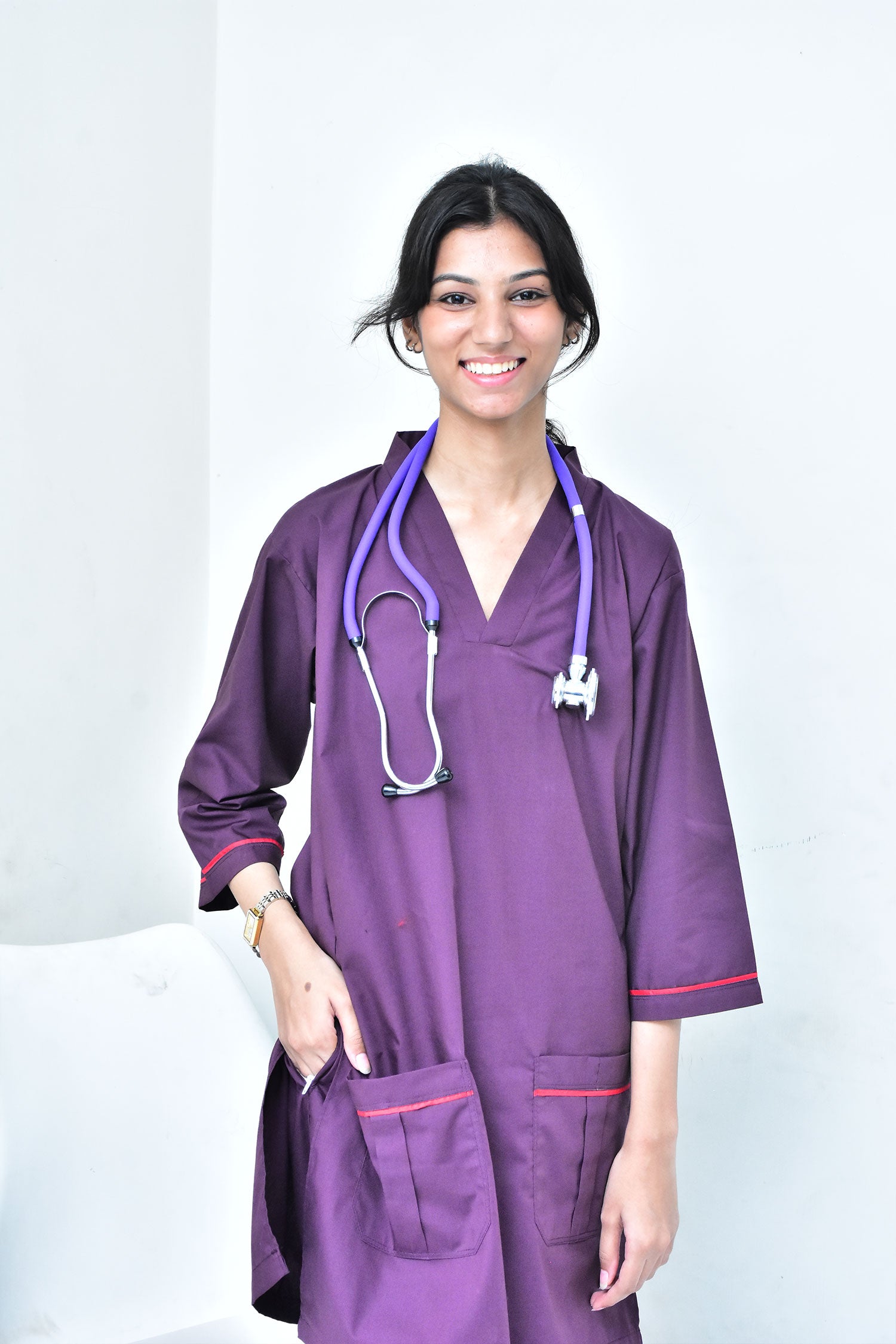 Women's 4-Pocket V-Neck Scrub & Jogger Pants